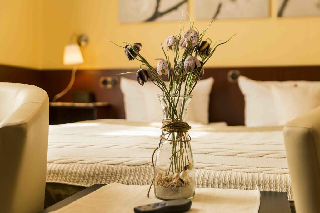 Hotel Hanseatic Lübeck Buitenkant foto