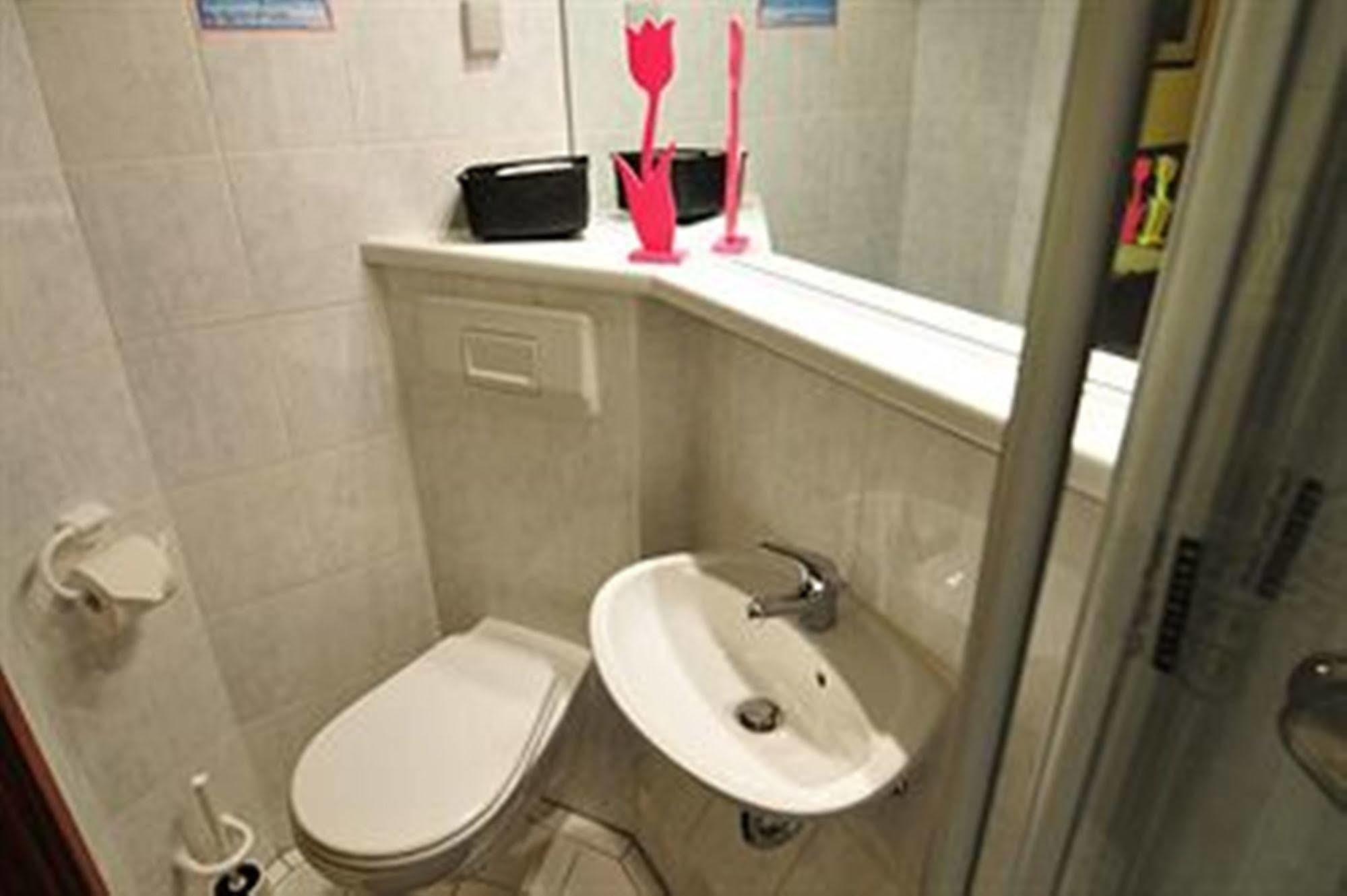 Hotel Hanseatic Lübeck Buitenkant foto