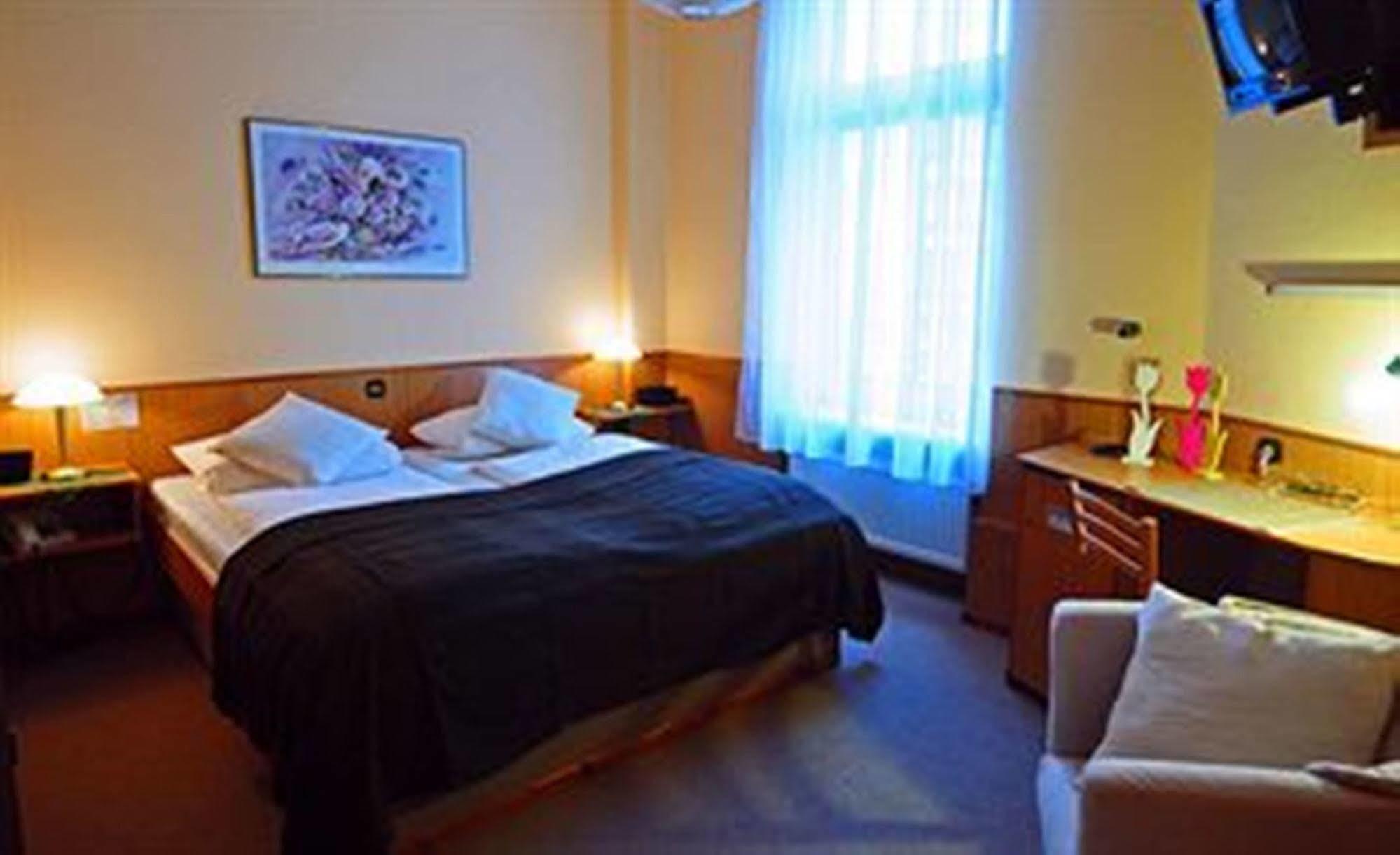 Hotel Hanseatic Lübeck Buitenkant foto